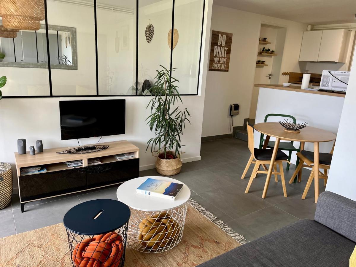 فندق Chez Isa, Loft 55M2, Jardin, Vue, Parking, Entree Autonome Ceyrat المظهر الخارجي الصورة