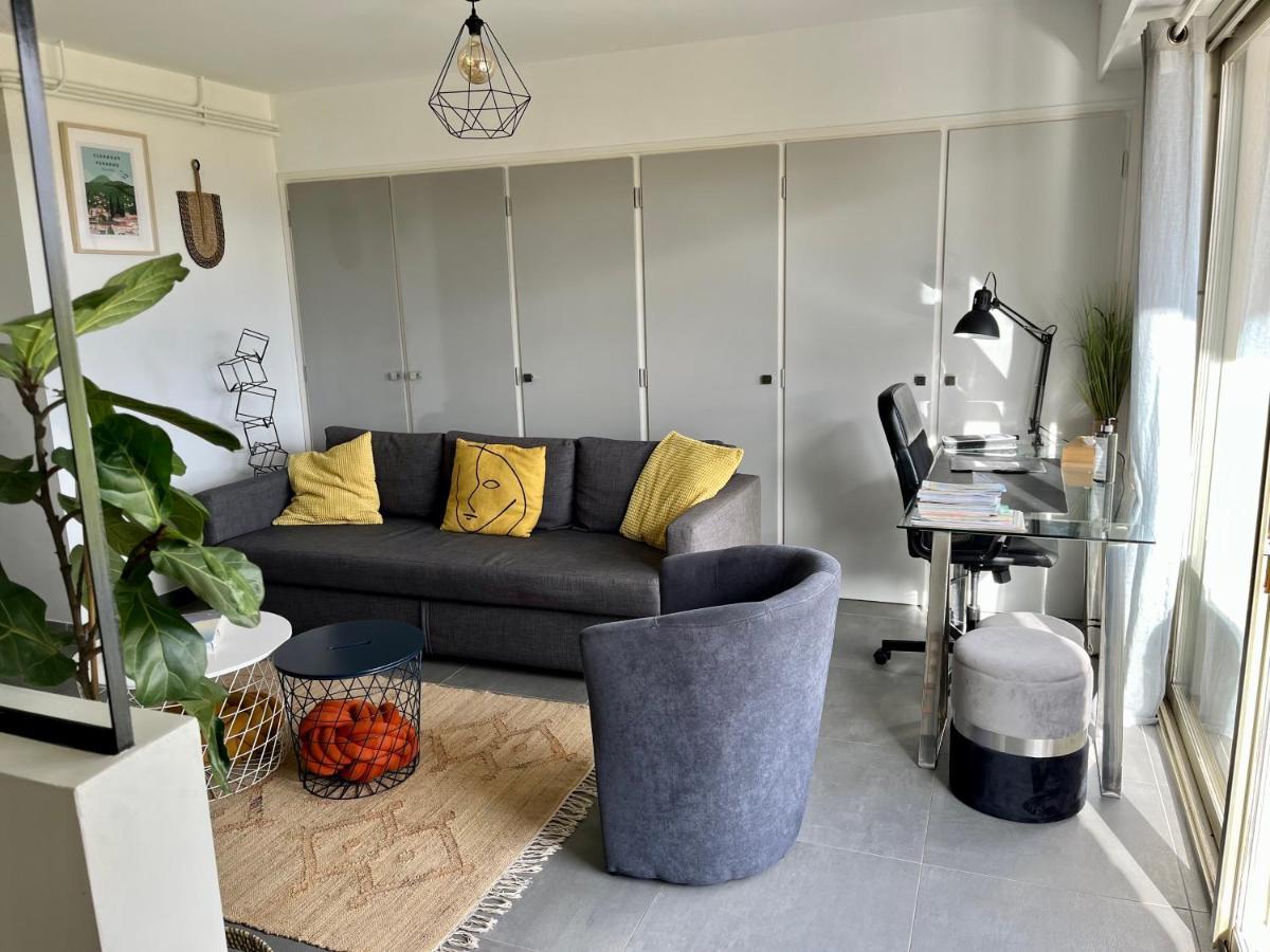 فندق Chez Isa, Loft 55M2, Jardin, Vue, Parking, Entree Autonome Ceyrat المظهر الخارجي الصورة